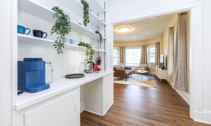 Winter Hill Apartamento | Broadway Vibes Only 1BR 2 Beds Best Location