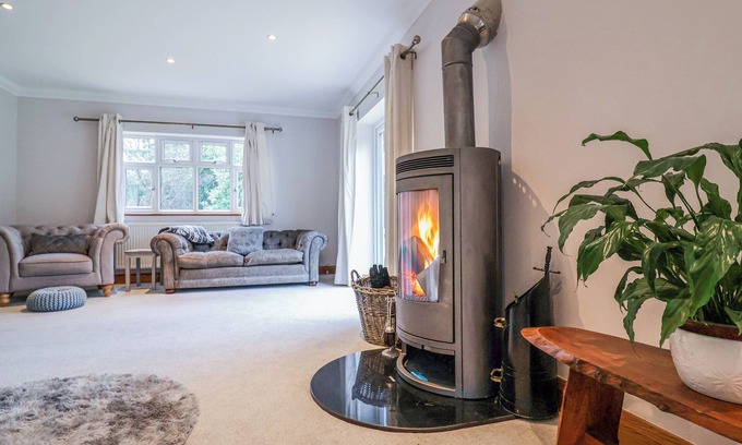 Ipswich Cabaña | Brook Lodge