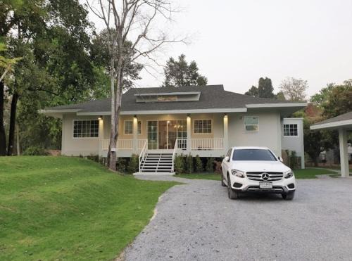 Khanong Phra Casa | Brook Villa Khaoyai