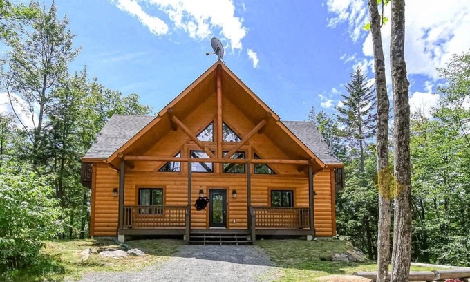 Brownsburg-Chatham Cabaña | Brown Bear Lodge CITQ 296775