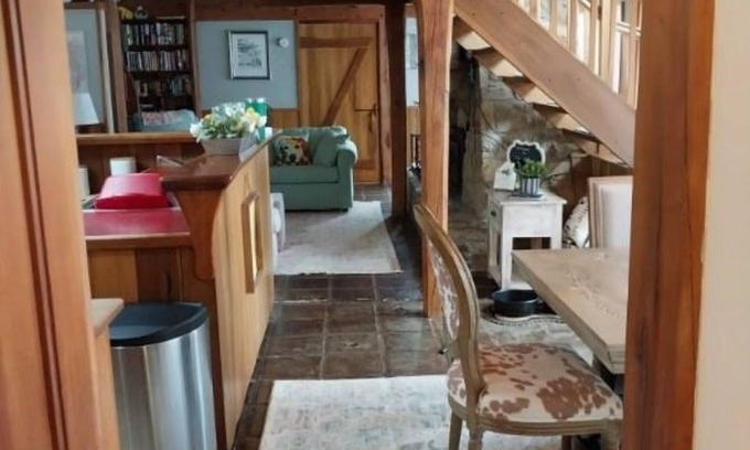 Gnaw Bone Cabina | Brown County Cozy Cabin--Close to Story, Nashville, Columbus on 6 acres