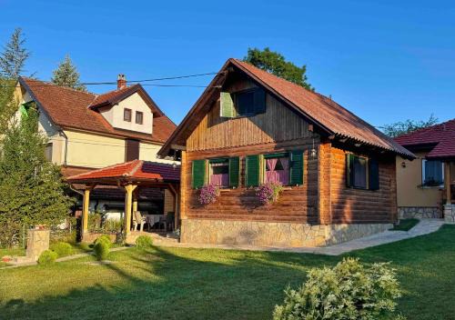 Gornja Toplica Casa | Brvnara LARA Banja Vrujci