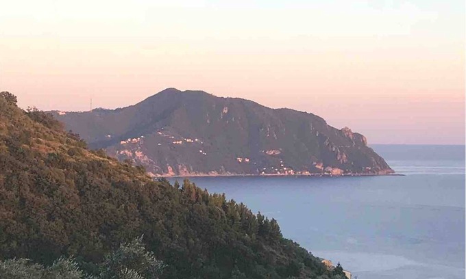 Poggio Favaro-San Bernardo Casa | Casa Bubo con vista al mar