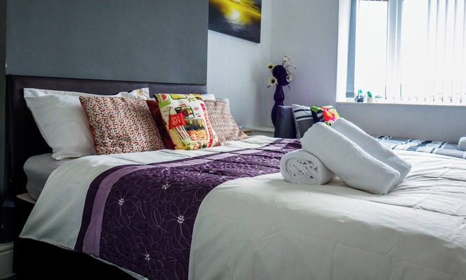 Stoke-on-Trent Apartamento | Bucknall Lodge Family Room 1 Hanley