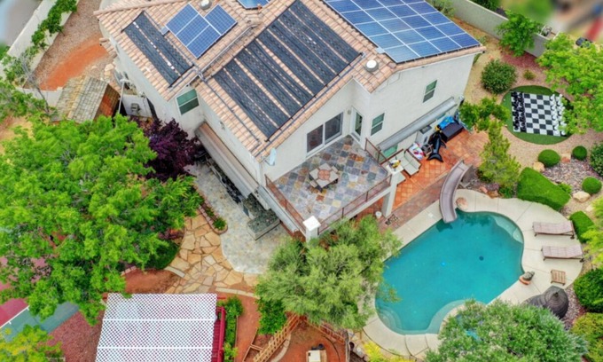 Las Vegas Casa | 💜 Impresionante villa de lujo, piscina, sauna, spa, baloncesto, mini golf, ajedrez gigante