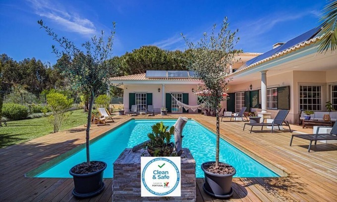 Fornos Villa | Buganvilias del Meco Guest House