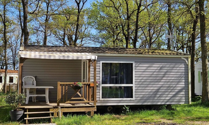 Saint-Georges-de-Montaigu Casa | Bungalow Cosy Tout Équipé en Pleine Nature