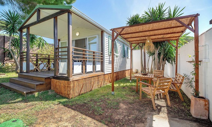 Los Franceses-la Vega Casa | Bungalow 'Cádiz Costa' con piscina privada, terraza privada y Wi-Fi
