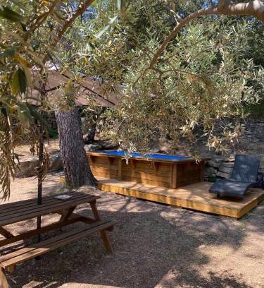 Pourrieres Otro | Bungalow cosy varois avec piscine soleil calme et nature