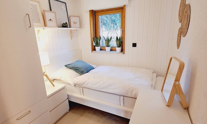 Schenkendobern Casa | Bungalow for 3 guests with 55m² in Schenkendöbern (273158)