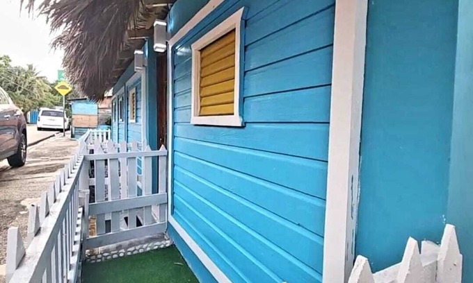 La Cienaga Casa | Casa tipo bungalow a la orilla de la playa, ideal para familias!