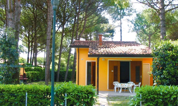 Bibione Pineda Casa | Apartamento vacacional cerca de la playa con jardín