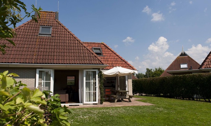 Eernewoude Casa | Bungalowpark It Wiid by Interhome