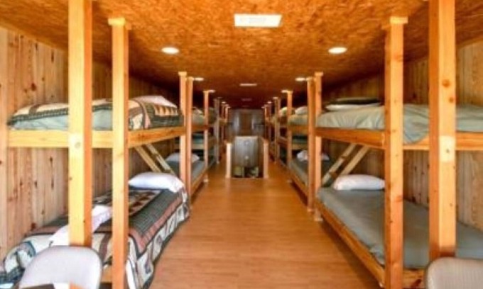 Negreet Casa | Bunkhouse at Tranquility Bay Resort