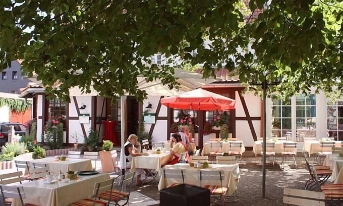 Munzenberg Hotel | Burghotel Münzenberg