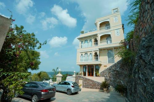 Shavri Colony Casa | Burj Baneria - A Boutique Homestay