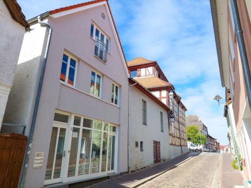 Wolgast Apartamento | Business-Apartments im SCHUSTER-ACHT