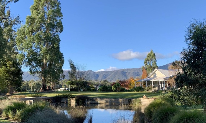 Buxton Casa | Buxton River House - Secluded Homestead with River Frontage