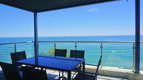 Byala Apartamento | Byala Cliff Sea View Suite