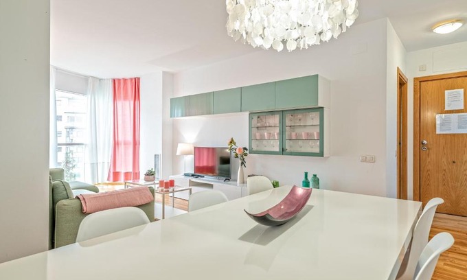 Ripollet Apartamento | Cálido apartamento con piscina en Barcelona