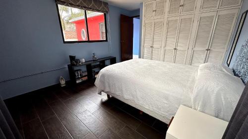 Tultitlan Municipality Casa | Cómodas y espaciosas Habitaciones para viajeros por trabajo o vacaciones