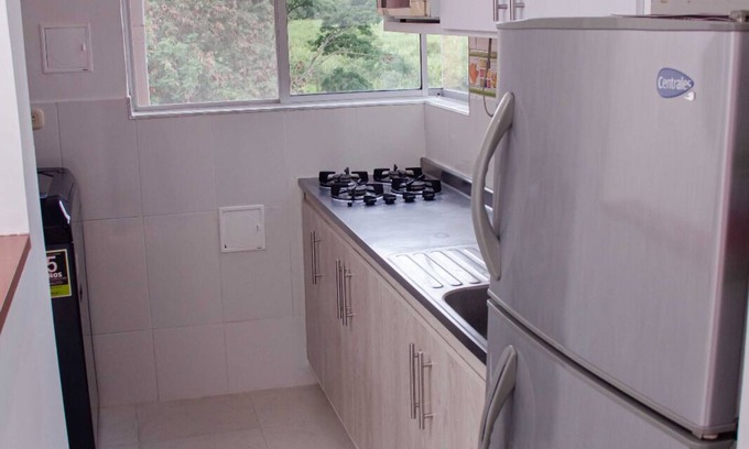 Guadalajara de Buga Apartamento | Cómodo Apartamento en Buga a 15 Minutos de la Basílica, con Vista a las Montañas