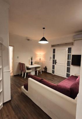 San Juan Apartamento | Cómodo departamento 2 dormitorios con jardín sobre Avenida Libertador