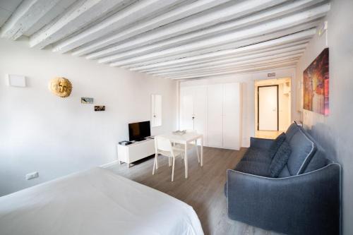 Castello Apartamento | Ca della Luna Venexiana by Venicevillas