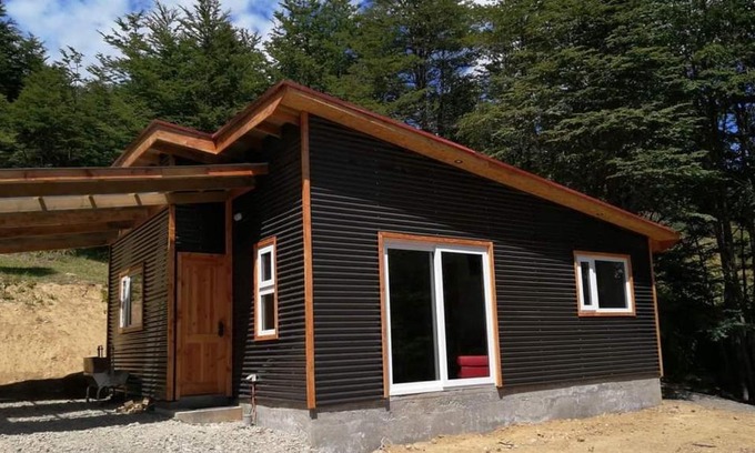 Coyhaique Chalet De Esquí | Cabaña con o sin Tinaja Ruta 657