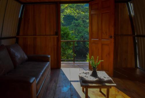 Cajón Otro | Cabaña el Chapuzón montaña y rio, lugar fresco
