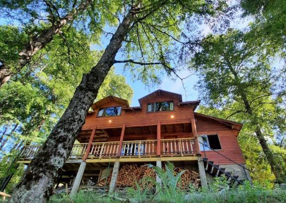 Curarrehue Casa | Cabaña en Parcela con Tinaja