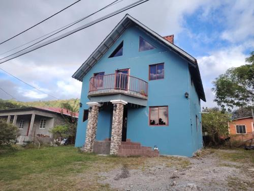 Paso Ancho Apartamento | Cabaña Falda del Volcán Barú Planta baja