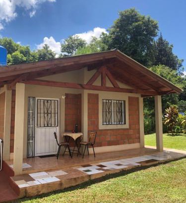 Zona Granja Casa | Cabañas Urunday