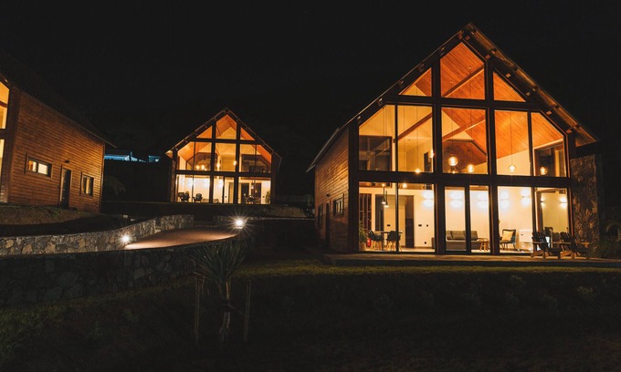 Sao Roque do Pico Casa | Cabanas do Pico 2B