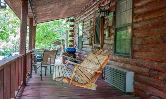 Eureka Springs Cabina | Cabin 11Redbud Valley+Jacuzzi Tub+Deck+Pond+Trails