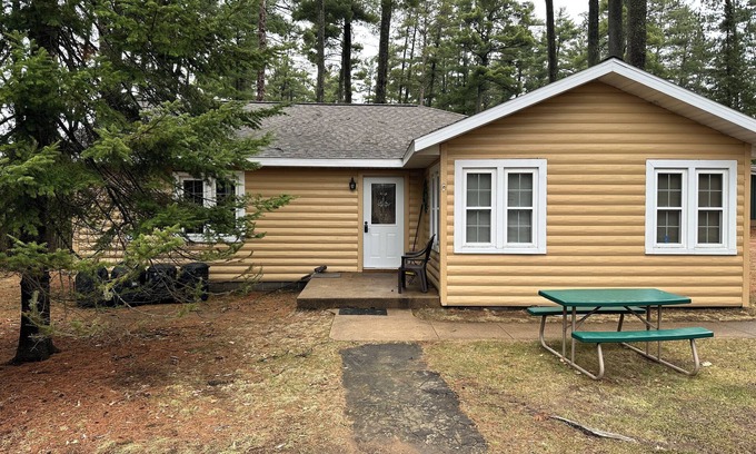 Eagle River Cabina | Cabin 15A by Eagle Waters Resort