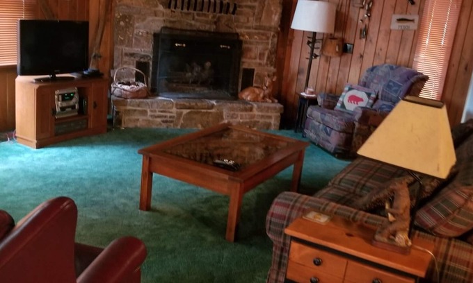 Eureka Springs Cabina | Hermosa privada Chalet,, tranquilo en Eureka Springs - Plazas 8