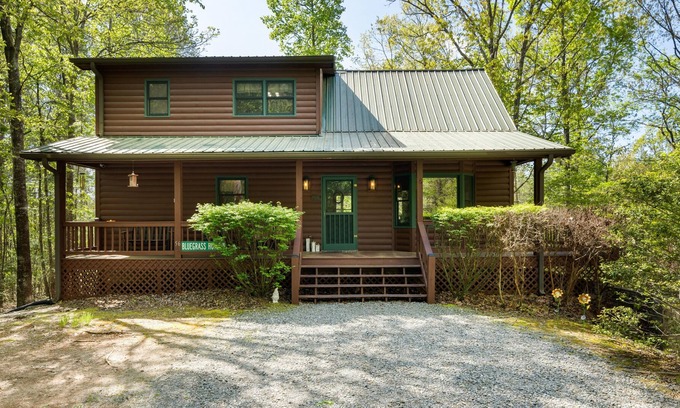 My Mountain Cabina | Cabin Boujee Bear Lodge