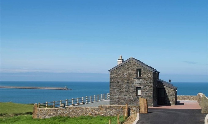 Fishguard Cabaña | Cable Cottage, FISHGUARD