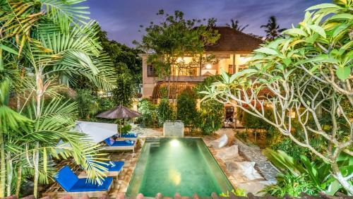 Senggigi Casa | Cafe Wayan Cottages Senggigi
