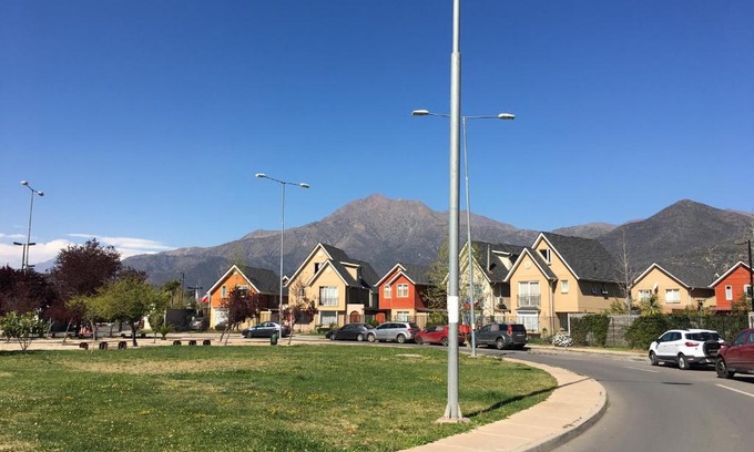 Melocoton Casa | Cajón del Maipo - Condominio Las Vizcachas - Habitaciones en Casa Compartida Vista Montaña