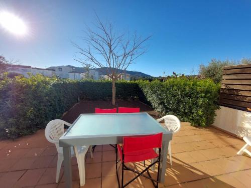 Llanca Apartamento | Cal Pere Planta baja con jardin