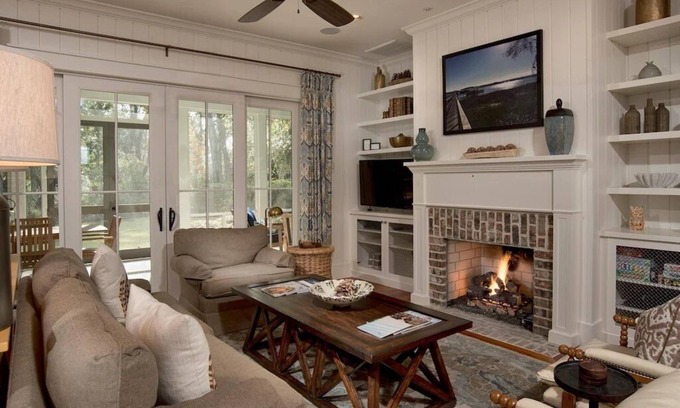Palmetto Bluff Casa | Calibogue Sound Cottage - 3 bedroom Wilson Village!