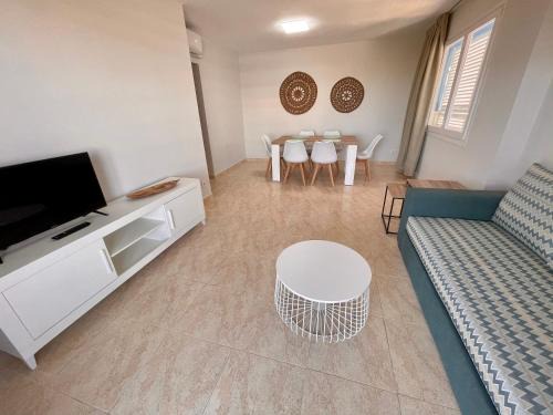 Centro de Salou Apartamento | California 1 & 2, Family Only, by Hoteles California