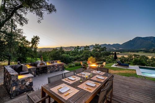 Calistoga Casa | Calistoga Vista A Wine Country Escape