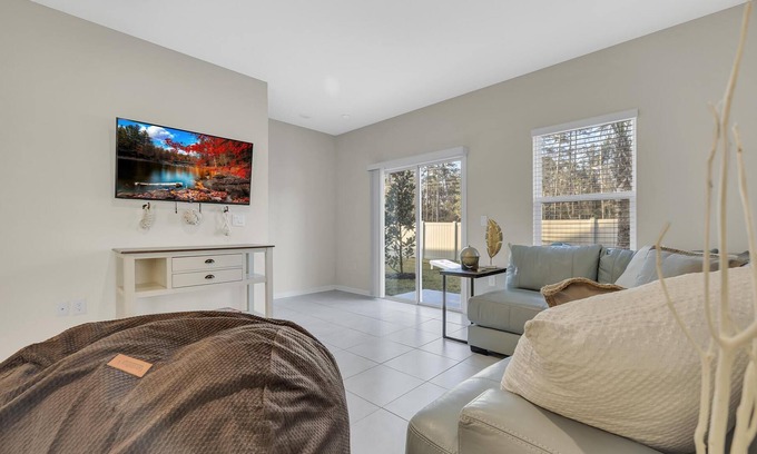 St. Augustine Casa | Calypso Breeze, Pool, Close to Beaches, Dog Park, Gym, Kid Playground, Fun Games