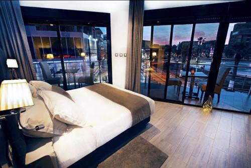 Hai Menaouer Hotel | Calypso