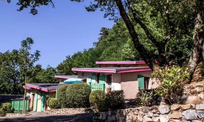 Brassac Villa | Camboussel Holiday Village *** - Cottage Comfort 7 people