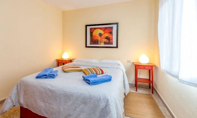 La Maternitat i Sant Ramon Apartamento | Camp Nou by Interhome