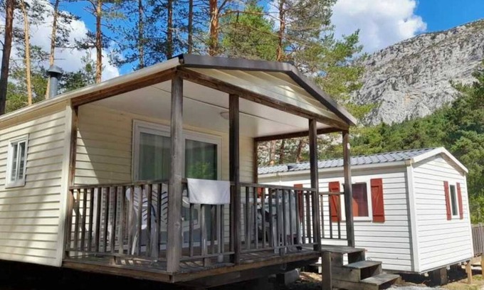 Saint-Auban Casa | Camping 2 étoiles - Piscine - ccbaehh